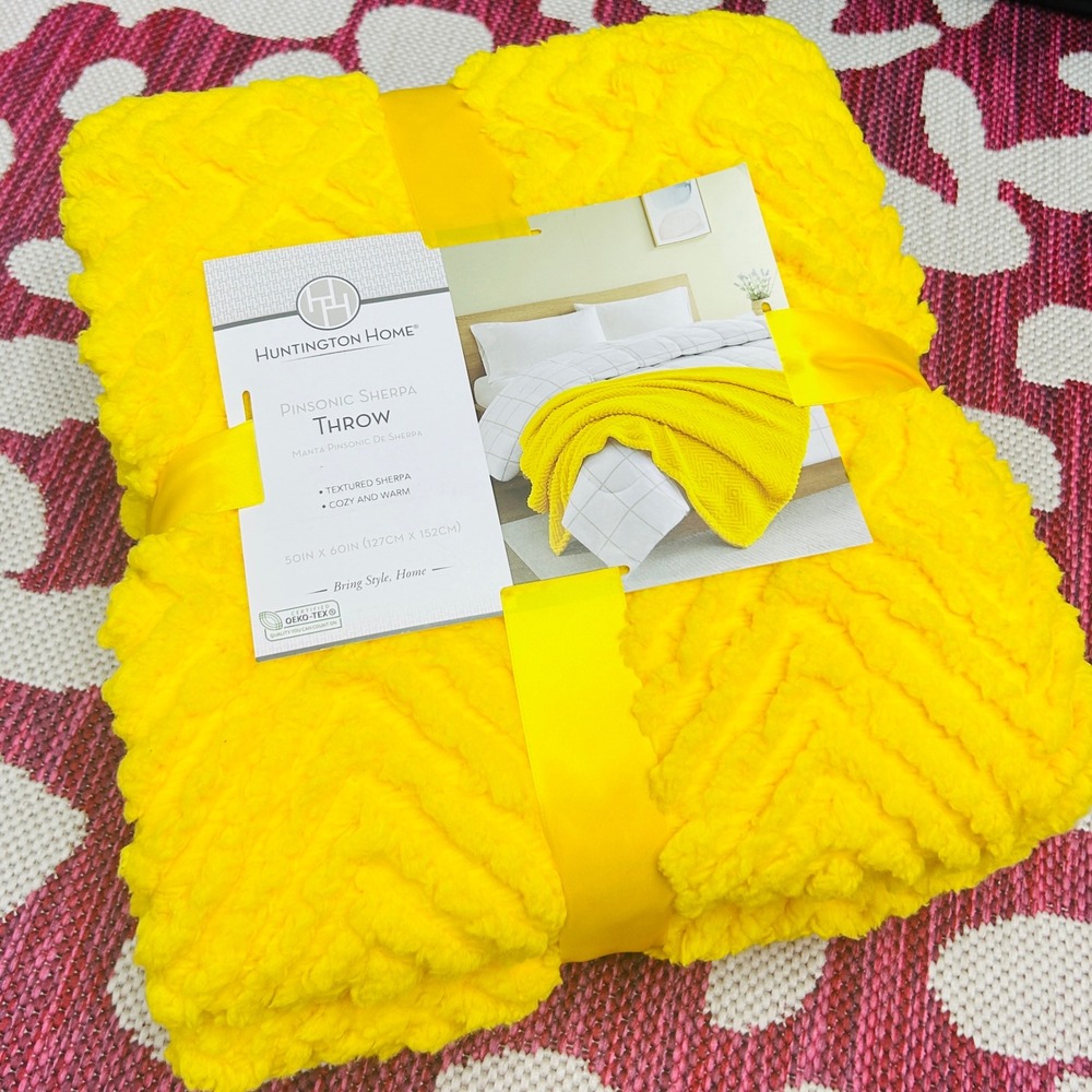Huntington Home Pinsonic Sherpa Yellow Throw Blanket 50x60 Cozy Textured Plush